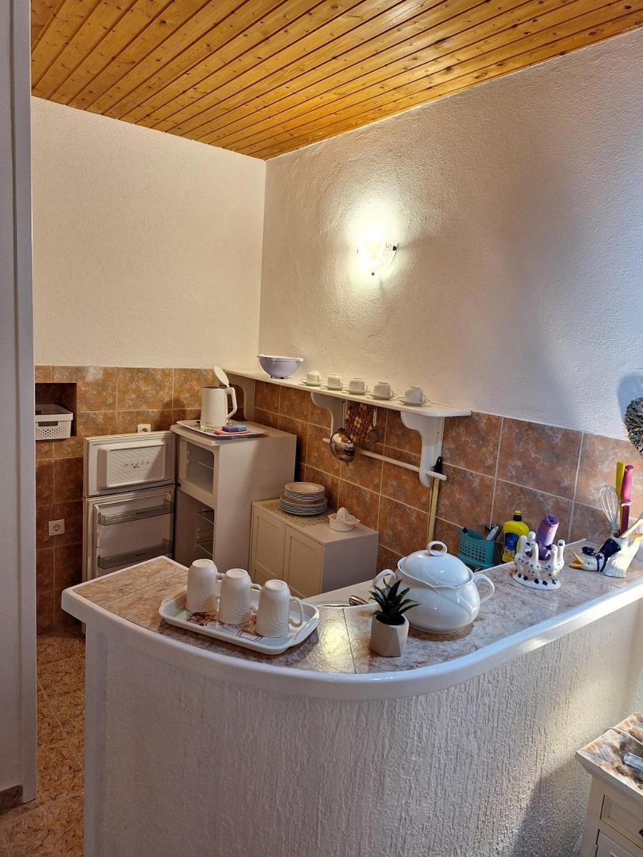 Studio apartman Podgora Esterno foto